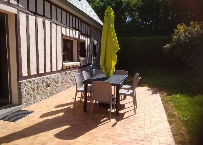 Holiday home Gite Gites De France - Gite De La Barre *