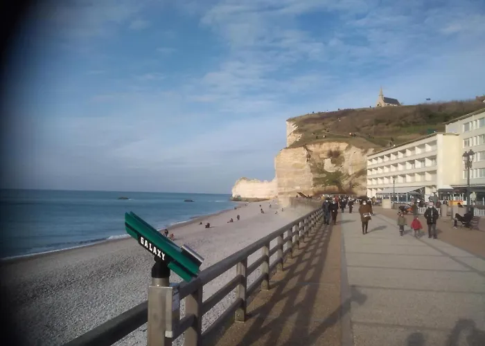 De France - De La Barre Dom wakacyjny Criquetot-lʼEsneval